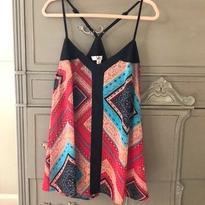 Size small Ya adjustable strap top